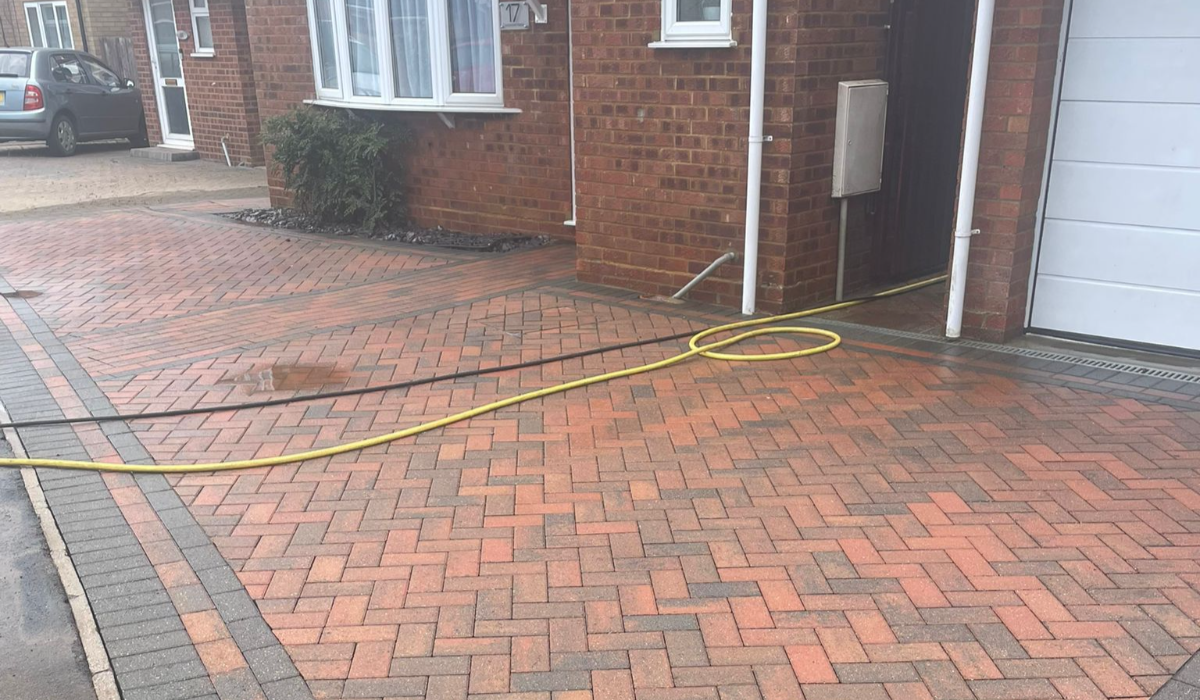 Block Paving Cleaned Without Damaging the Sand Joints