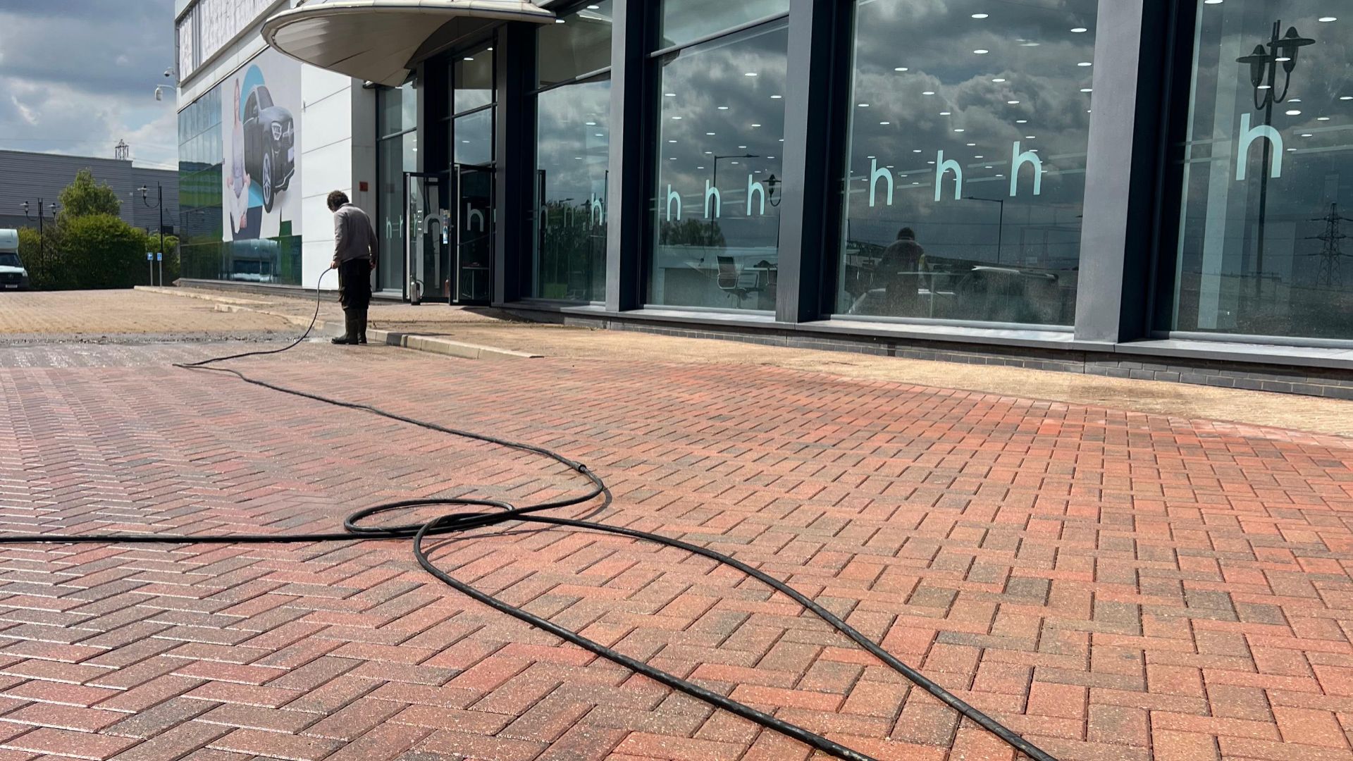 Driveway Cleaning Company in Cambridgeshire